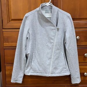 Sweatshirt zip up